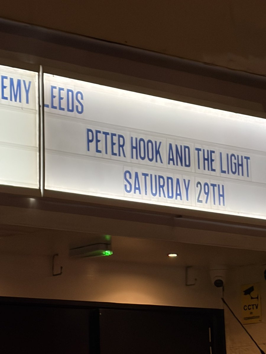 FawcusJack's tweet image. @peterhook last night in Leeds