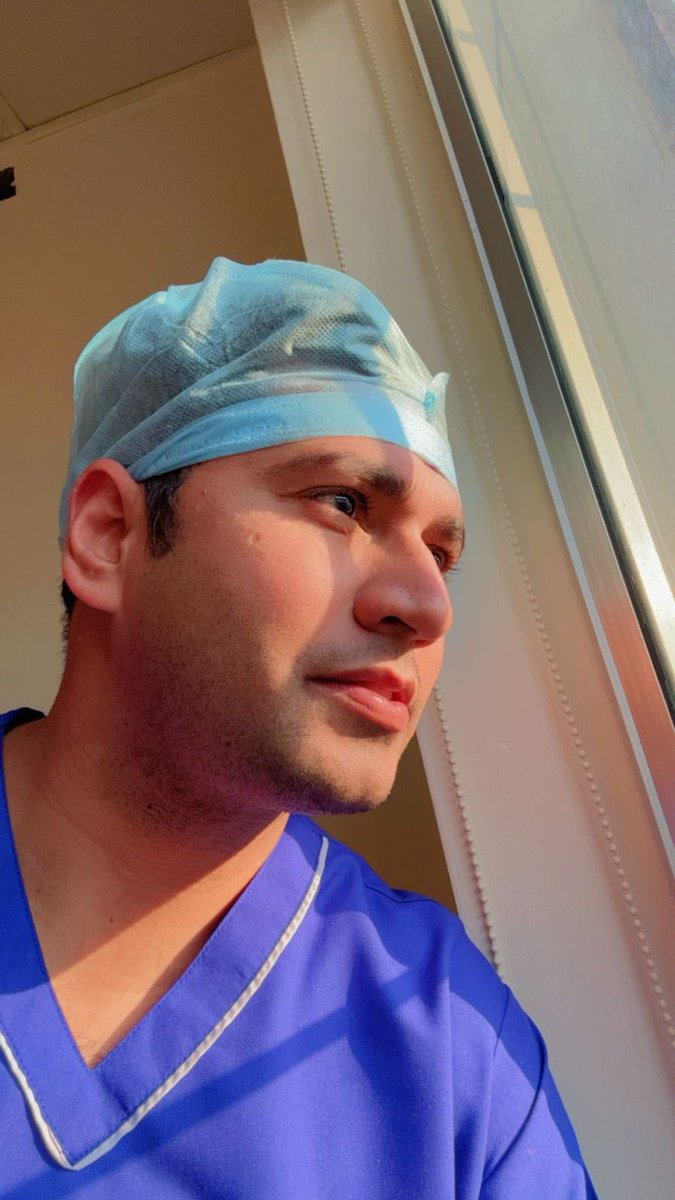 dranuj_k's tweet image. रास्ते में फिर वही पैरों का चक्कर आ गया,
जनवरी गुज़रा नहीं था और दिसम्बर आ गया…..

(✍️ राहत इंदौरी साहब )