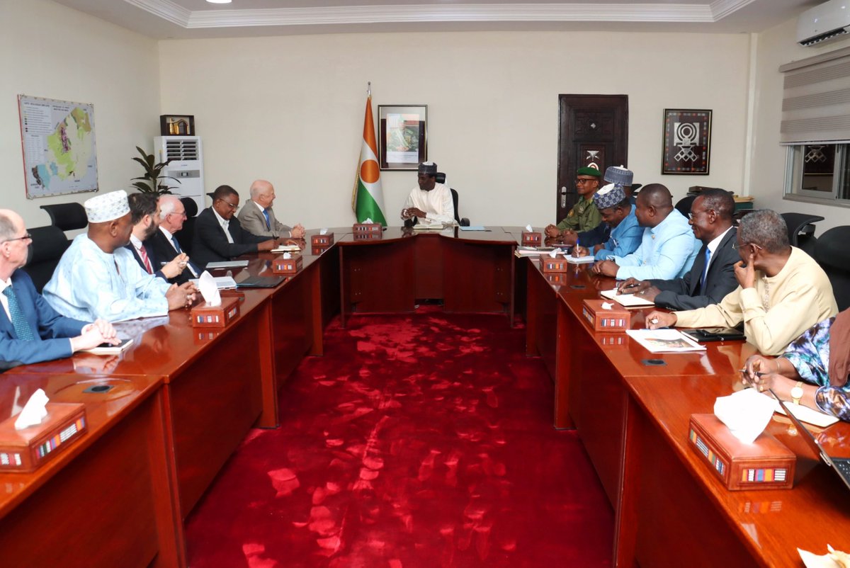 <a href="/rekurencja/">Piotr Turek</a> The recent meeting between Prime Minister Ali Mahaman Lamine Zeine and the leadership of SOMIDA makes the government’s position very clear:

the Dasa project is an independent, fully-Nigerien venture developed outside the historical framework of Orano. The project is operated by