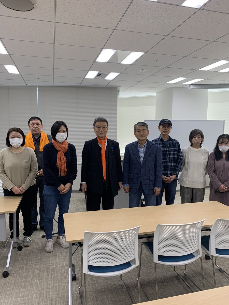 h_nakatsugawa's tweet photo. 集団ストーカー犯罪（組織的）犯罪
テクノロジー犯罪の話。

NPOテクノロジー犯罪被害ネットワークの定例会に参加させて頂いた。
会長の石橋さんが資料を用いていろいろとテクノロジー犯罪の説明を具体的になさった。

まだまだテクノロジー犯罪の事でわからない事もあるが、今日は誠に勉強になった。

そして、会長の石橋さんのNPOテクノロジー犯罪被害ネットワークの会の運営に対してのお骨折りとリーダーシップに心から敬意を表させていただきます。

#テクノロジー犯罪
#NPOテクノロジー犯罪被害ネットワーク
#集団ストーカー犯罪
#組織的犯罪