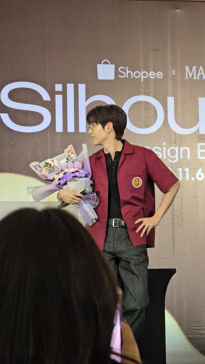 ไอเหี้ยยยย พี่มาร์ควิดวะ 
#SHOPEExMarkTuanEvent