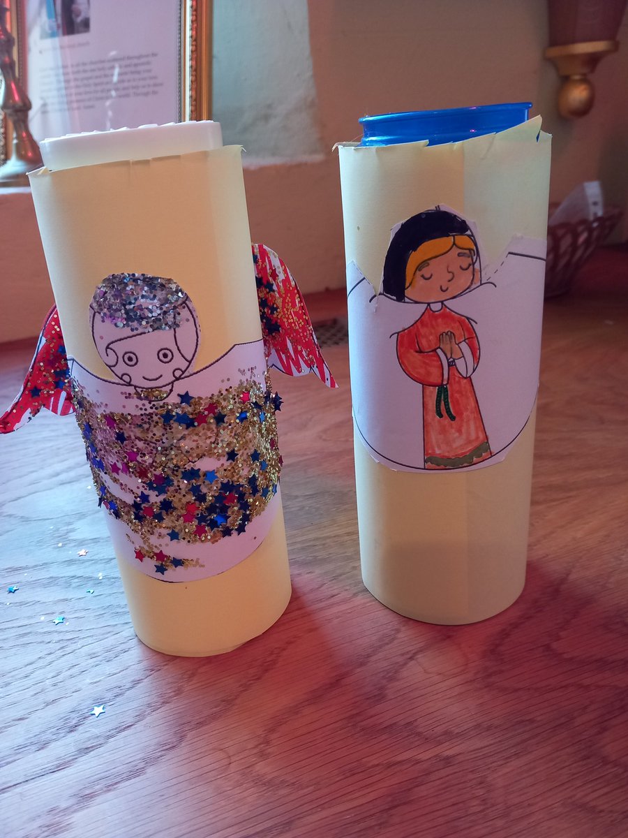 ssmwalsingham's tweet image. Sunday school meet at 9am every Sunday at St Peter's Great Walsingham. We are looking towards Christmas and today they lit the 1st Advent candle and learn about the annunciation, making Mary and the angel. #nunsoftwitter #choice4god #simplylife #simplyadvent