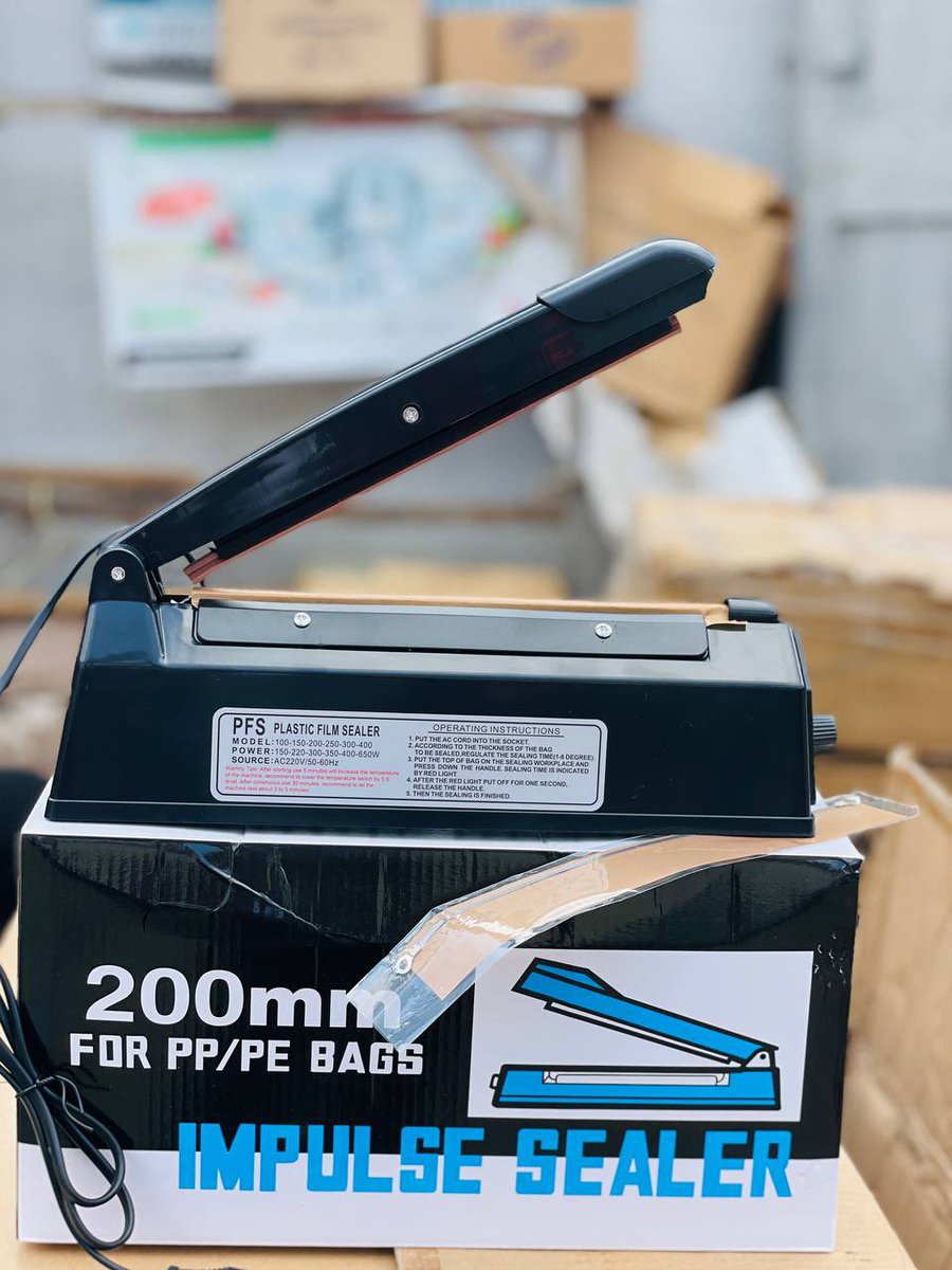 Ara_mmy's tweet image. 20mm Impulse Sealer
-it come with a free refill teflon cloth heating wire .

How to use:
Pour the product in the plastic bag and place on the sealer, when the led turns off, the seal is done.

🏷️22,000