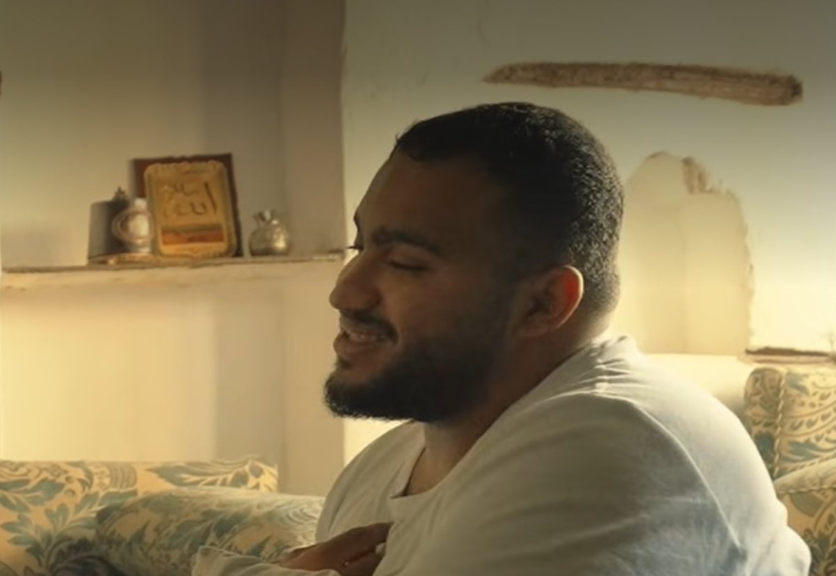 الكثير من اللقطات الجميلة فالمقطع الأخير