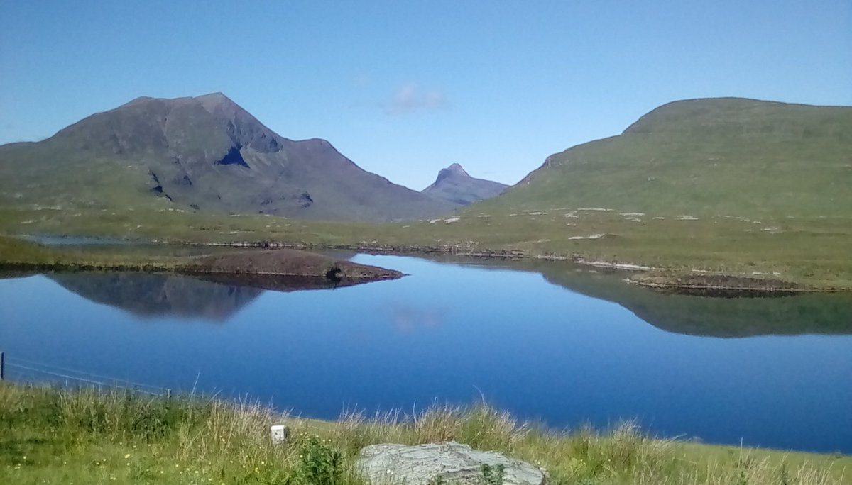 DavidRoger1951's tweet image. Assynt - beautiful Scottish landscape for St. Andrew&apos;s Day 💙

#AlphabetChallenge   #WeekVforVowels