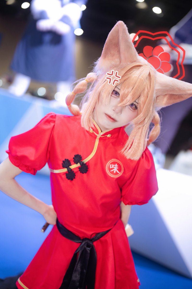 나도 선생님한테 업힐 거야!💢

#블루아카이브 #ブルアカ 
#블루아카이브4주년페스티벌