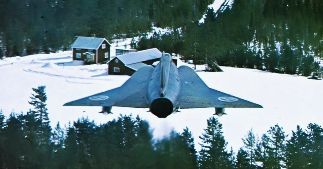 RAF_Luton tweet media