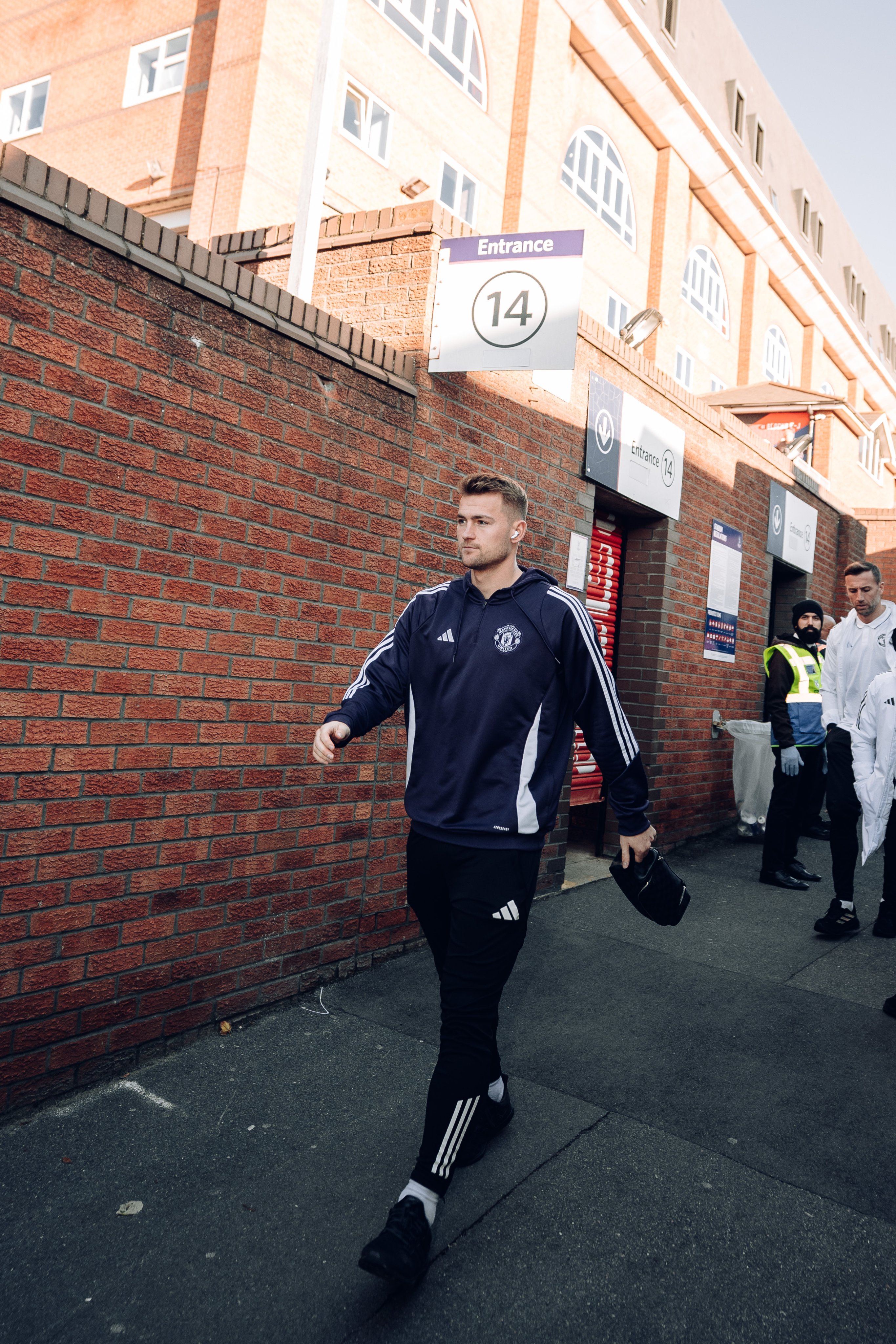 Matthijs de Ligt arrives at Selhurst Park.