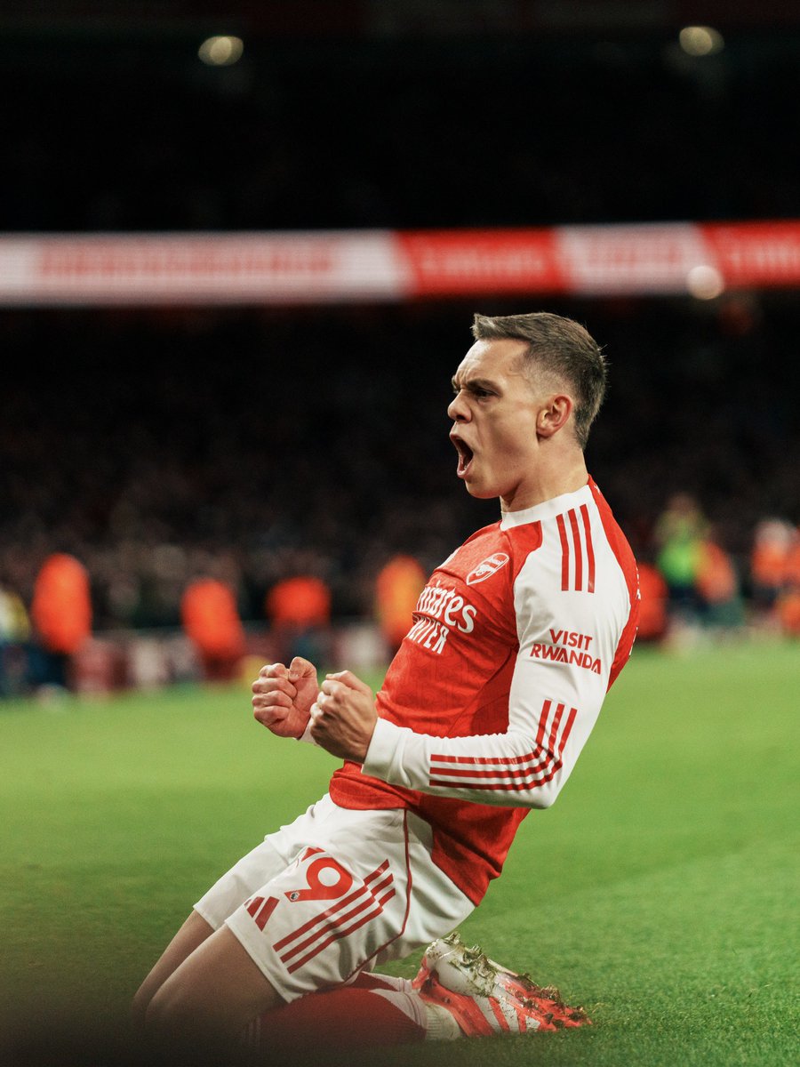 ¡𝐃Í𝐀 𝐃𝐄 𝐏𝐀𝐑𝐓𝐈𝐃𝐎! 💪 

🆚 Chelsea 
🏆 Premier League 
🏟️ Stamford Bridge       
⏰ 13:30hs 🇵🇾  
🖥️ ESPN / Disney +  

#CHEARS #COYG