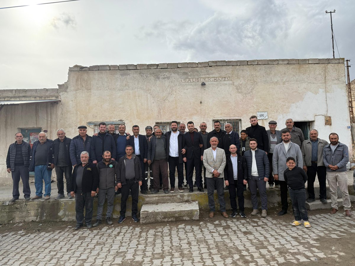 📍 Gülşehir / Gökçetoprak Köyü

Gülşehir İlçe Başkanımız <a href="/BalakTuran/">Turan Balak</a>, İl Genel Meclis Başkanımız <a href="/sferalan/">Serkan FERALAN</a> ve İl Genel Meclis Üyemiz Kürşat Koç ile birlikte Gökçetoprak Köyü muhtarımız ve köy sakinlerimizle bir araya geldik.

Köyümüzün ihtiyaç ve beklentilerini yerinde