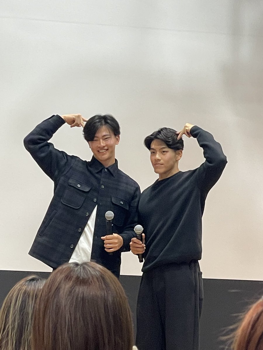 ka_na41jsb's tweet photo. こじゃぴと中込くんのトークショー、娘と行ってきた🥹❤️
こじゃぴが会場に入ってくる時に、娘が手を振ったら振り返してくれて娘が心臓バクバクしたって言ってた😂❤️笑 そりゃあ自分の推しに手振られたら心臓止まりそうになるわ笑
初トークショーだったけど、めちゃくちゃ楽しかった🥺🫶 https://t.co/rmHjk4um42