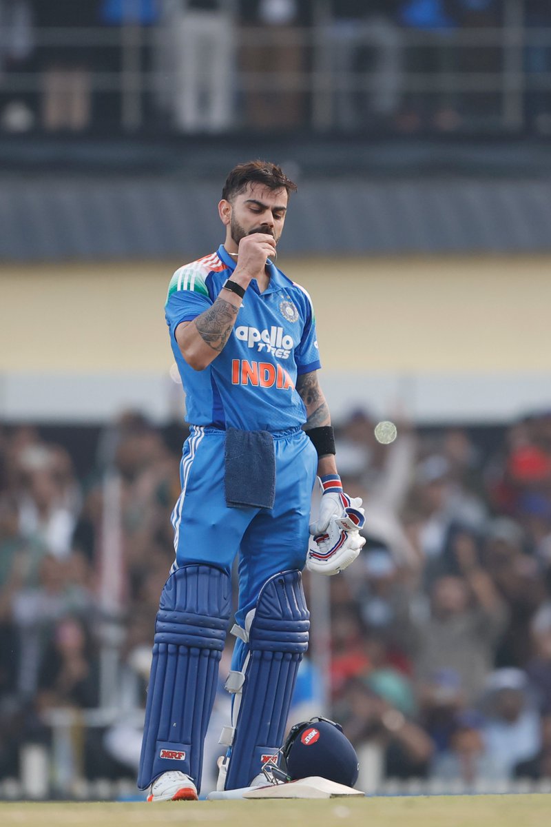 BCCI's tweet image. 5⃣2⃣nd ODI HUNDRED in 📸📸 

#TeamIndia | #INDvSA | @IDFCFIRSTBank | @imVkohli