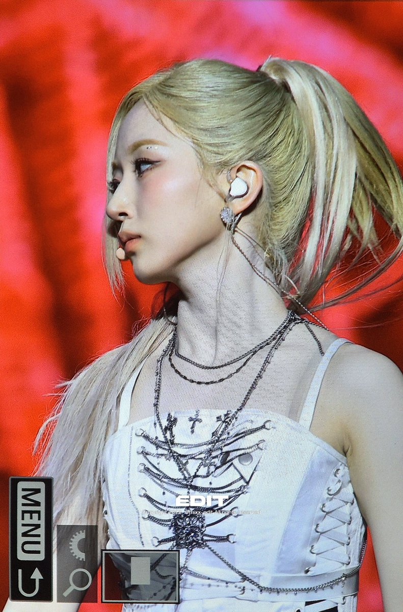 EDIT. 에딧 tweet media
