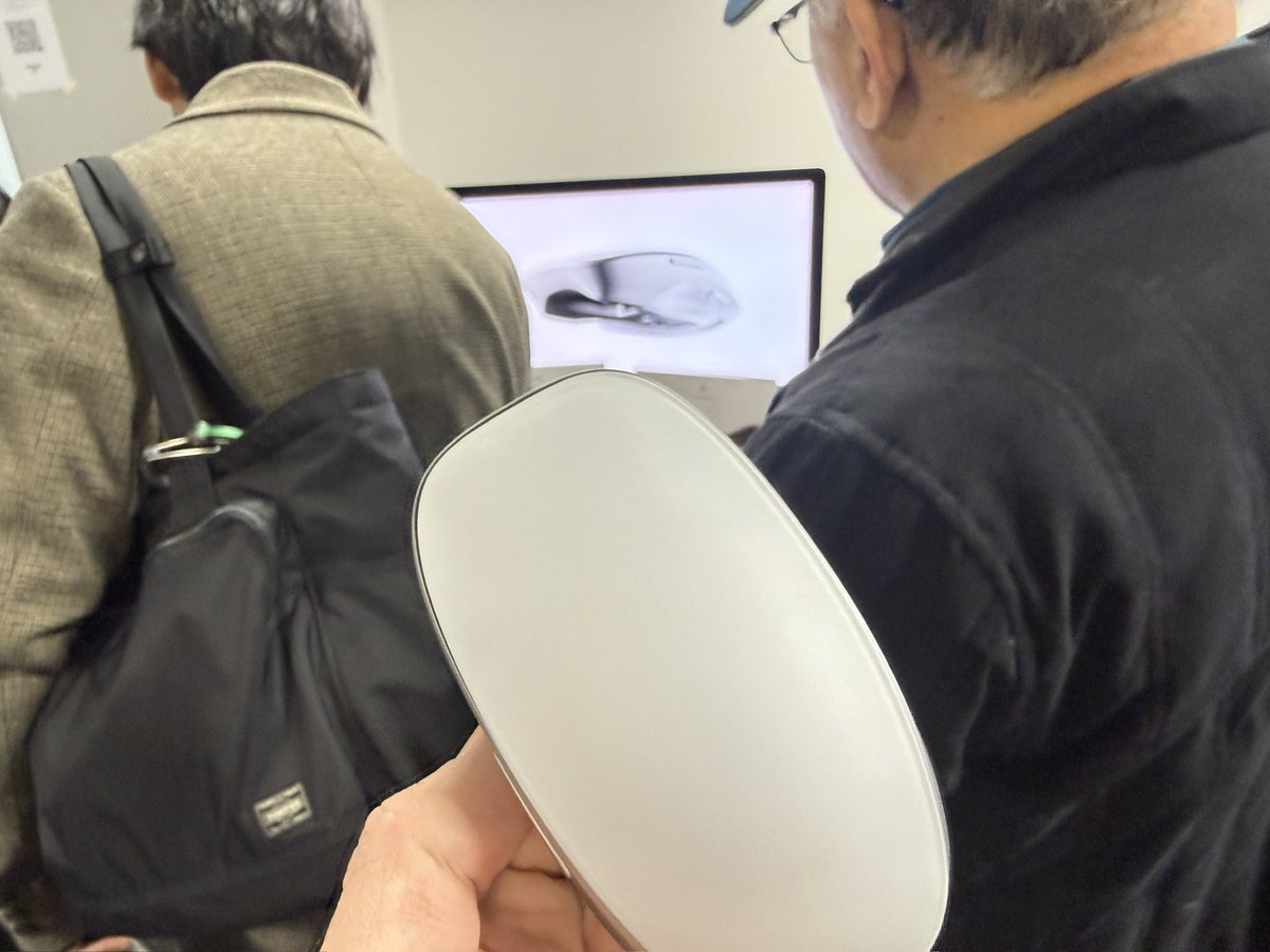 ryu2kudoi's tweet photo. Mac Fan Fes 2025.11で、 @Paraph14 さんが携わるMelt Mouseに一目惚れ😍 https://t.co/NNhHJVbeOm