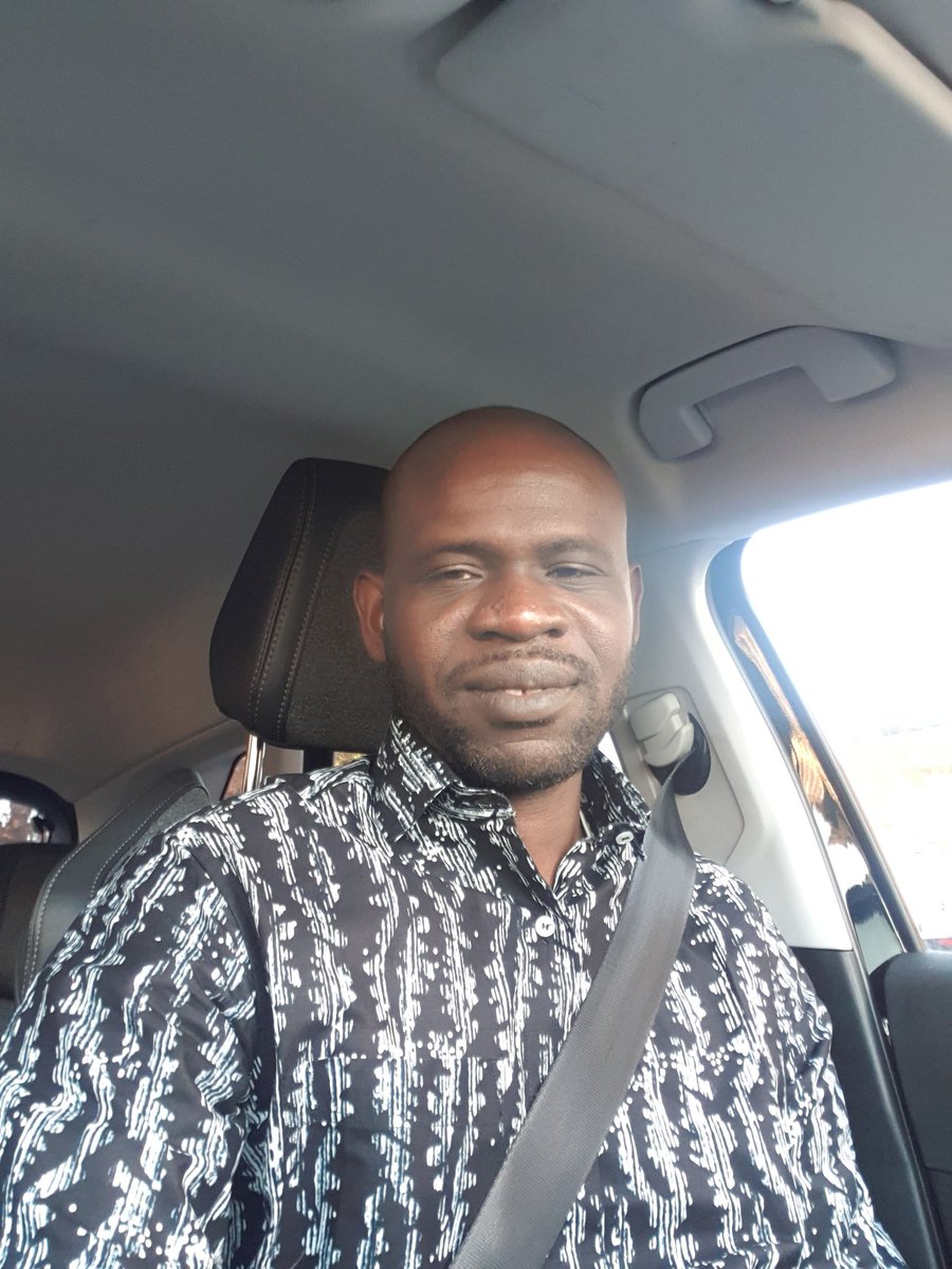 Happy Sunday pple 🙌. Make sure no one and nothing disturbs your peace of mind.