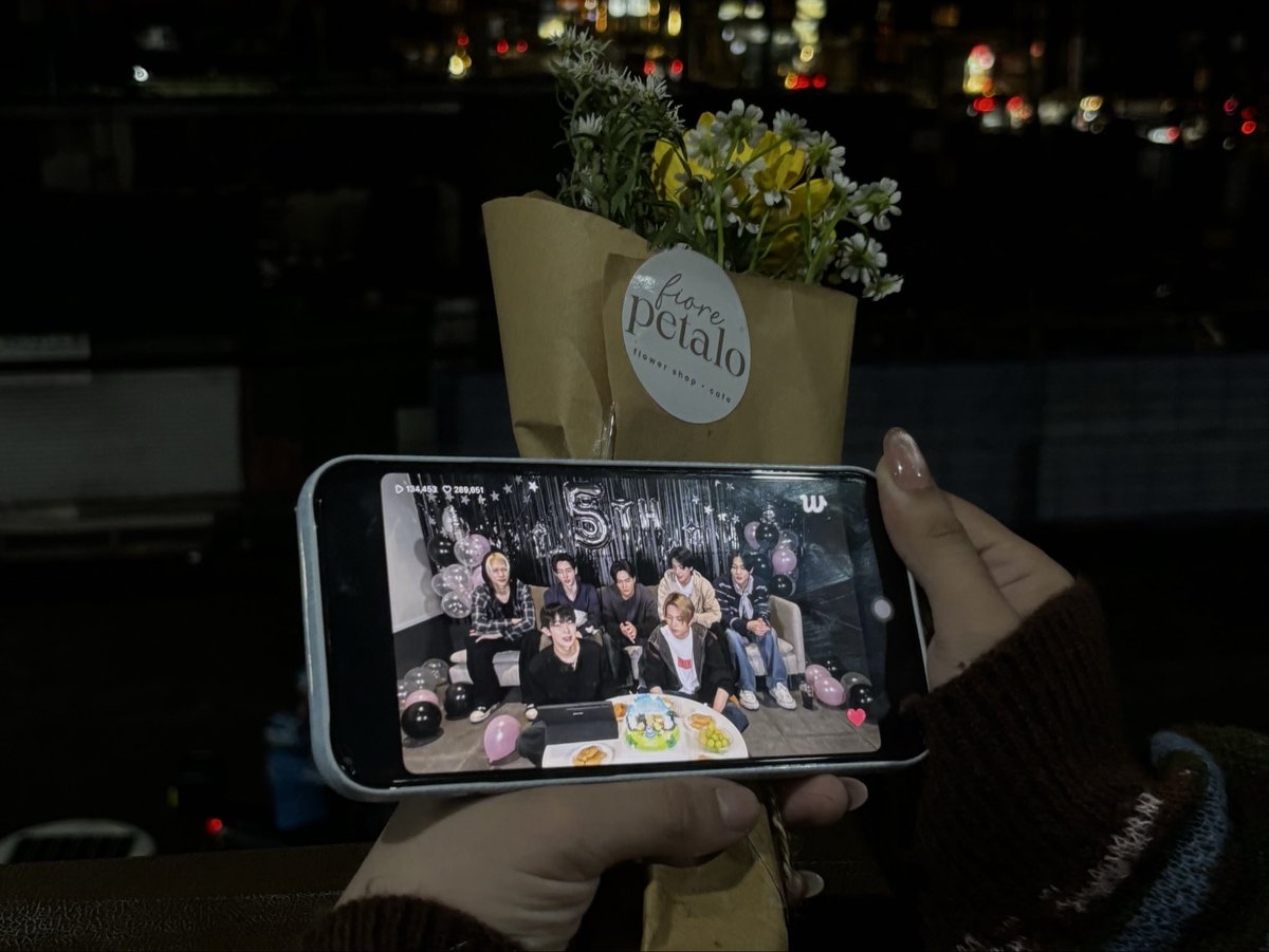 tinyjongmurf's tweet image. ily enha ♥︎