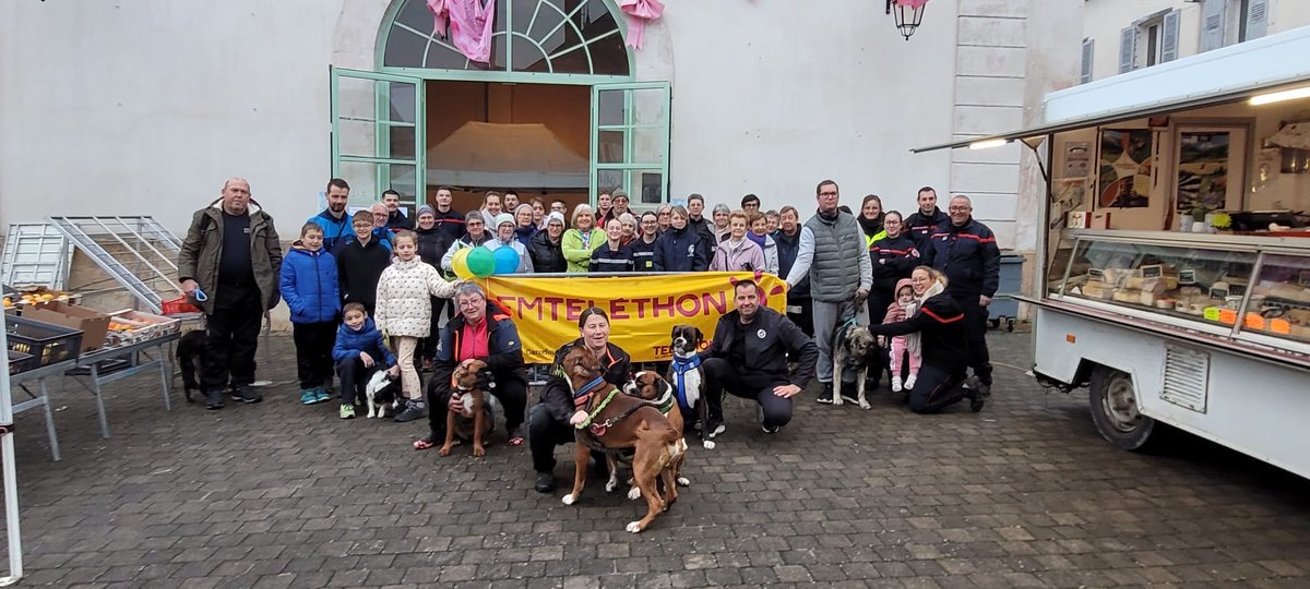 L’Amicale des sapeurs-pompiers de Brienon se mobilise sur le marché pour soutenir le Téléthon. 

💛 Un grand merci à toutes celles et ceux qui organisent et participent à ces actions pour récolter des dons.