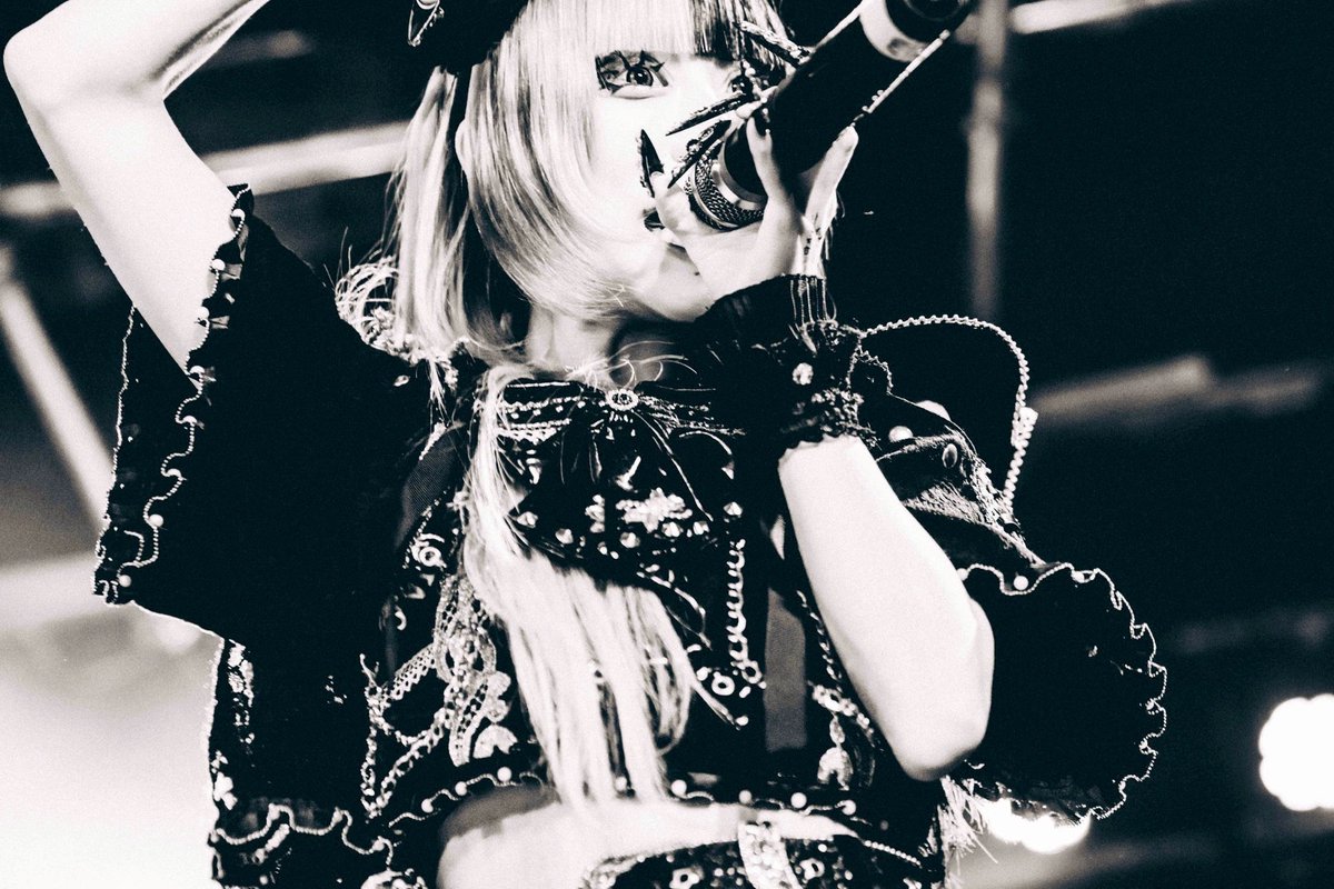 SOUNDGARDEN tweet media