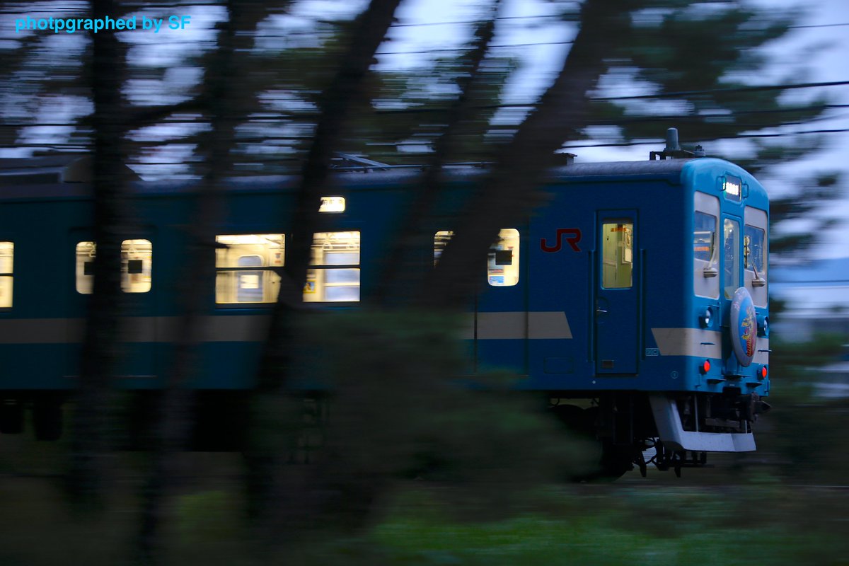 sf272's tweet photo. 今月も前半の記録からHM付103系を4枚（E12が検査入りしてしまったのが残念…）
#11月を写真4枚で振り返る https://t.co/TkvnwXxA0g