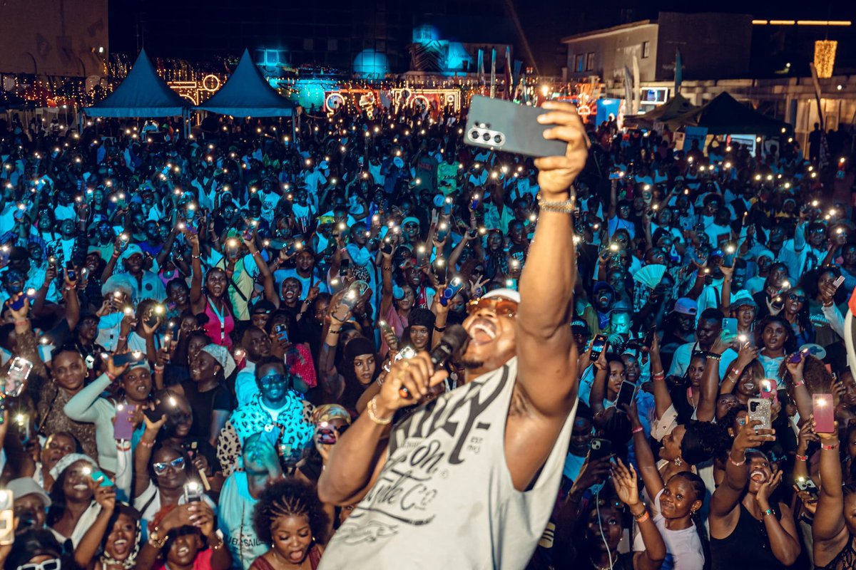 aproko_doctor's tweet photo. I’m still taking it all in, honestly. We’ve done this, not once, but TWICE now. Thank you to every single person, every brand, every organization that showed up and supported. You all believed in what we’re building.

The next time someone tells you it’s impossible to host a party without alcohol, show them @aproko_fiesta 

We’re changing the culture, one party at a time. And I’m grateful to be doing it with all of you. AprokoNation! Una too much!