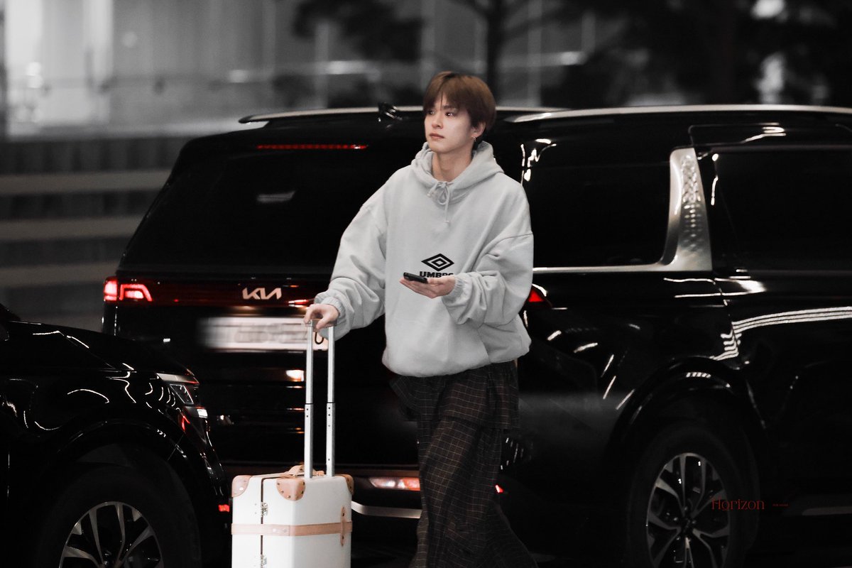 Horizon. tweet media