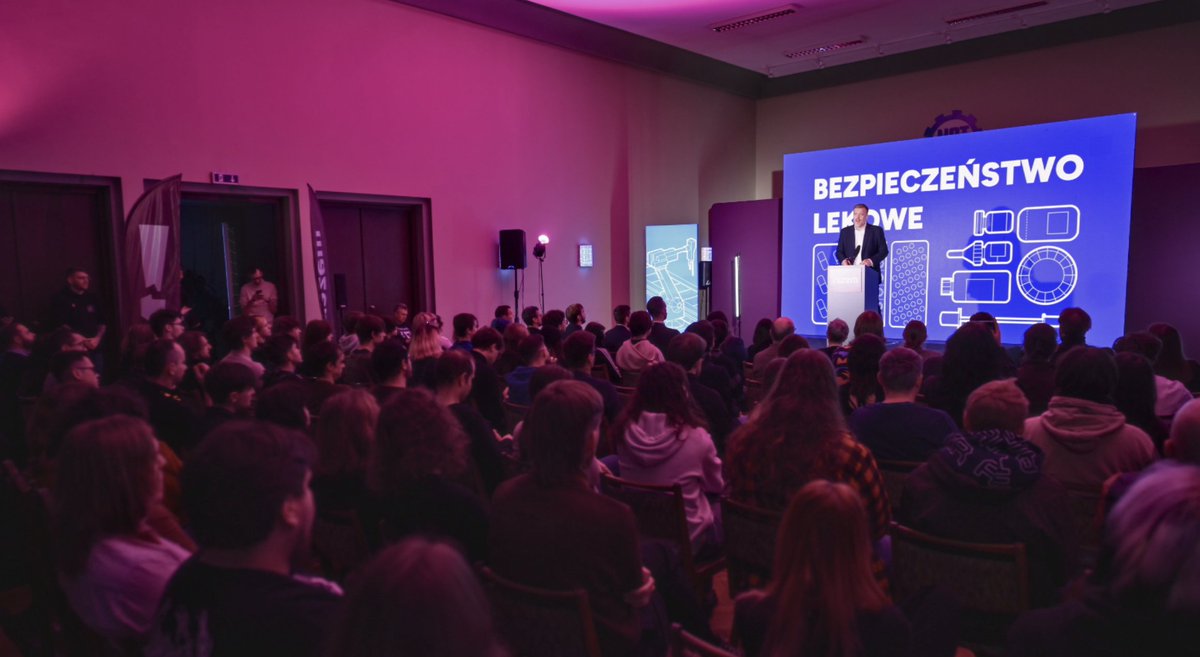 49 miast, 49 spotkań z <a href="/partiarazem/">Razem</a> o przyszłości. Dziś Piotrków Trybunalski!

Dom Nauczyciela (ul. Sienkiewicza 16). Zaczynamy o 16. Do zobaczenia!