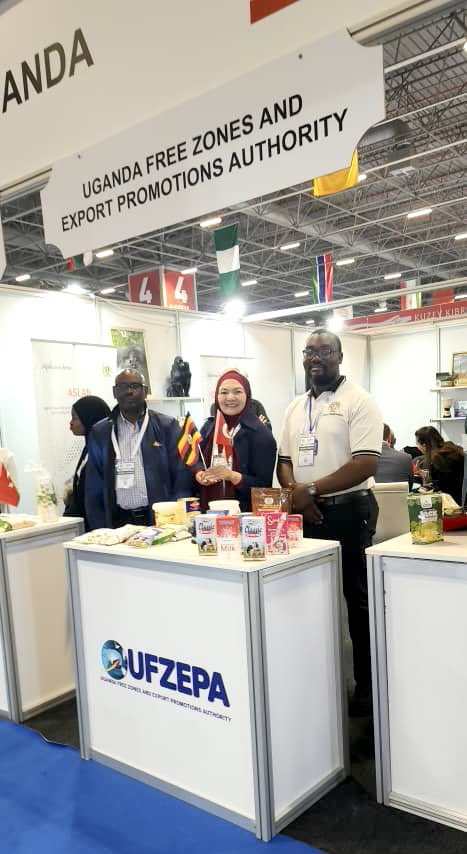 ugandaembassytr's tweet photo. 🇺🇬 Uganda Free Zones Export Promotion Agency showcased strategic investment opportunities at the #HalalExpo highlighting export hubs, value-added products, and partnerships to expand Uganda’s presence in global markets.
Unlocking trade, promoting industrial zones, and supporting investors. 

#Uganda #UFZEPA #ExportPromotion #Trade #Investment