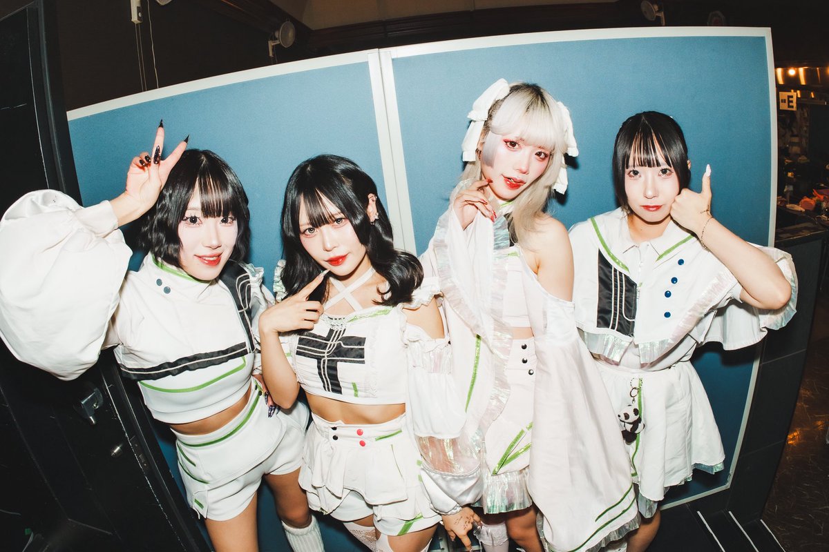 SOUNDGARDEN tweet media