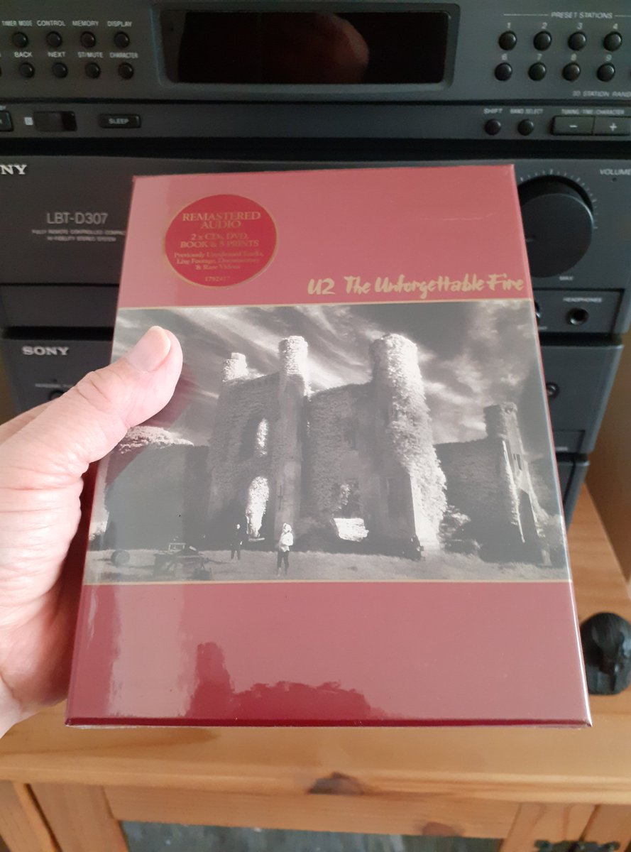 Cold one here this morning,🥶 so cranking up the 'Unforgettable Fire" 🔥 to keep warm.
#U2 #NowPlaying #Playlist #CD #MusicMagic #sundaysongbook #SundayMorning #sundayvibes #SundayThoughts #SundayService #KeepSundaySpecial #BeKind #keepgoing #keepthefaith #love
<a href="/U2/">U2</a>
🙏❤✌