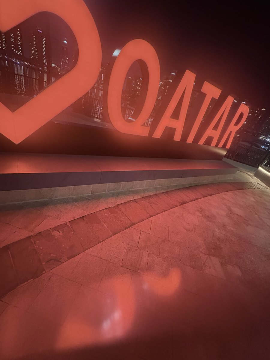 asyad_alsaleh's tweet image. قبل  انطلاقة بطولة كأس العالم تحت 17 سنة #U17WC #قطر2025 بإسبوعين، و أثناء زيارة عائلية للدوحه قمت بزيارة #اسباير_زون @aspirezone حيث استوقفتي التساؤلات كيف ستحتضن ملاعب #أكاديمية_اسباير @Aspire_Academy المخصصة أساساً للتدريب جميع مباريات البطولة عدا المباراة النهائية؟!

و إذا…