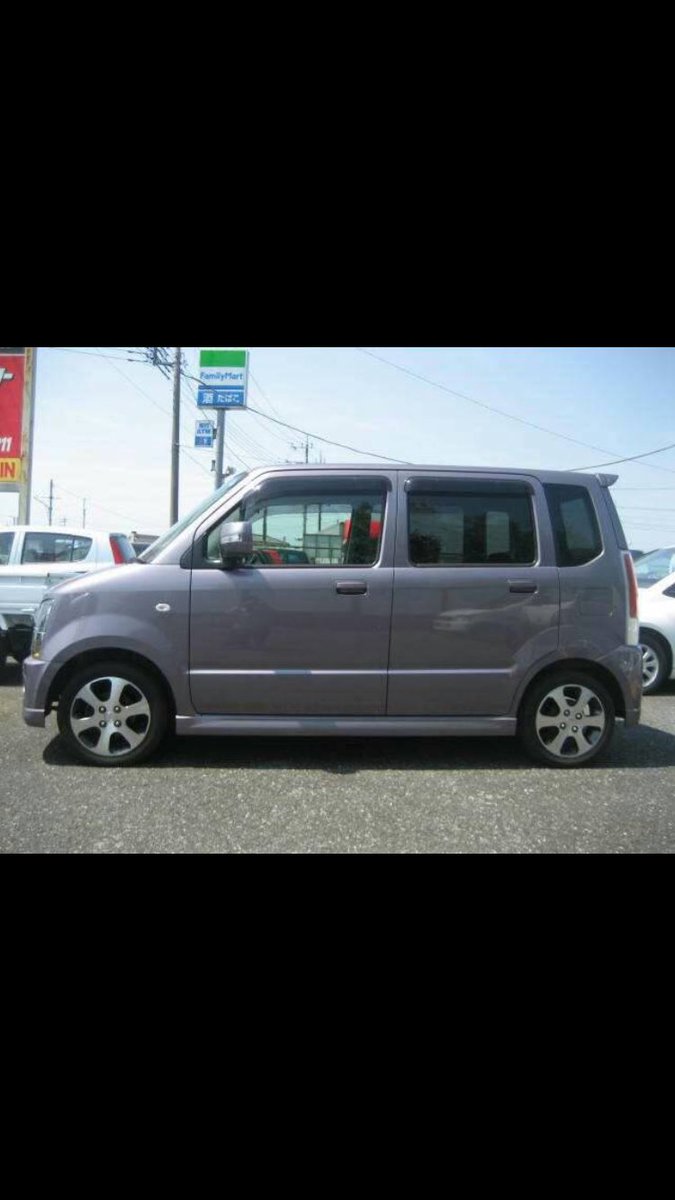 kaaaaaaaan17's tweet photo. これと全く同じのミニカーはさすがにないかなぁ🤔
#トミカ
#ミニカー
#ワゴンR
#MH22S
#リミテッド https://t.co/SgHUXm3JPB