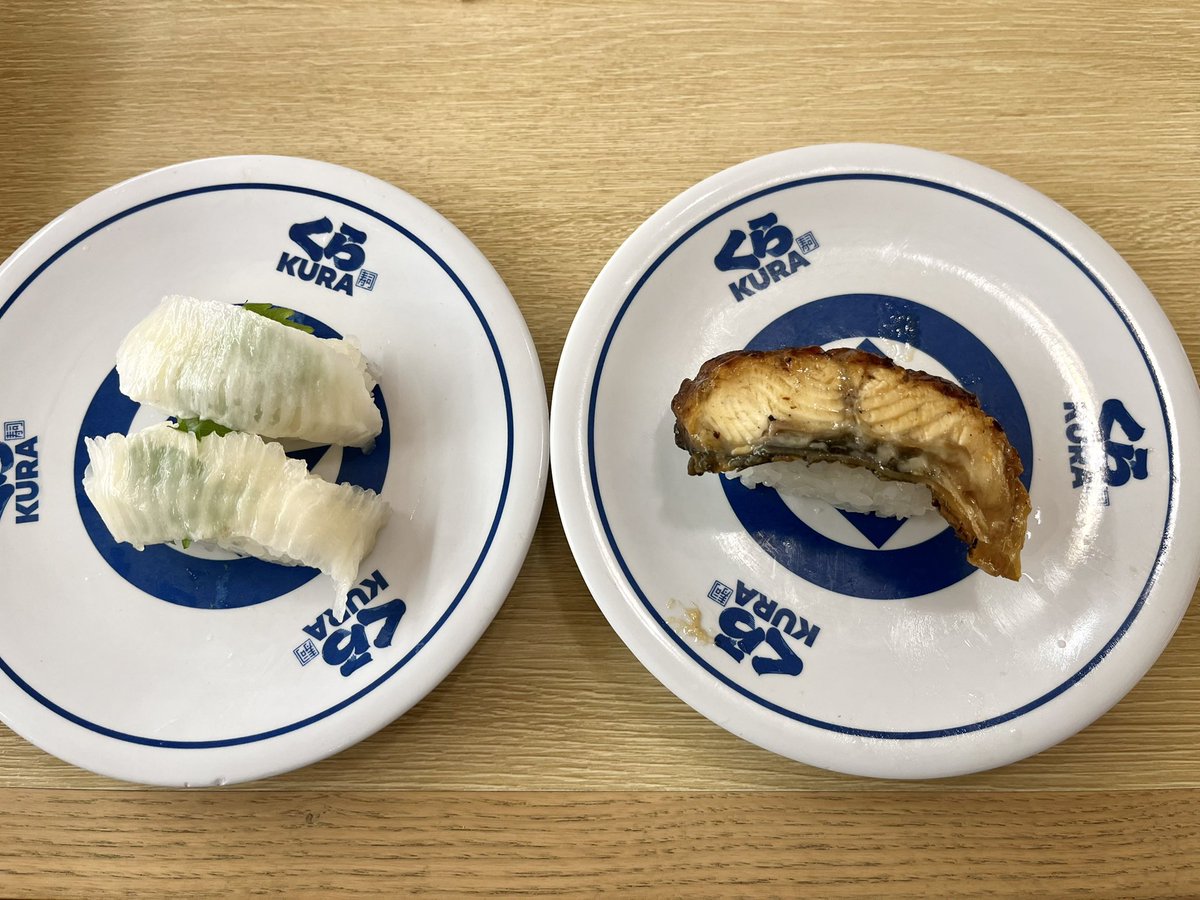 pandas_gun's tweet image. びっくらポン当てるぞー！

ヒロアカ1mmも通ってないけど🤣