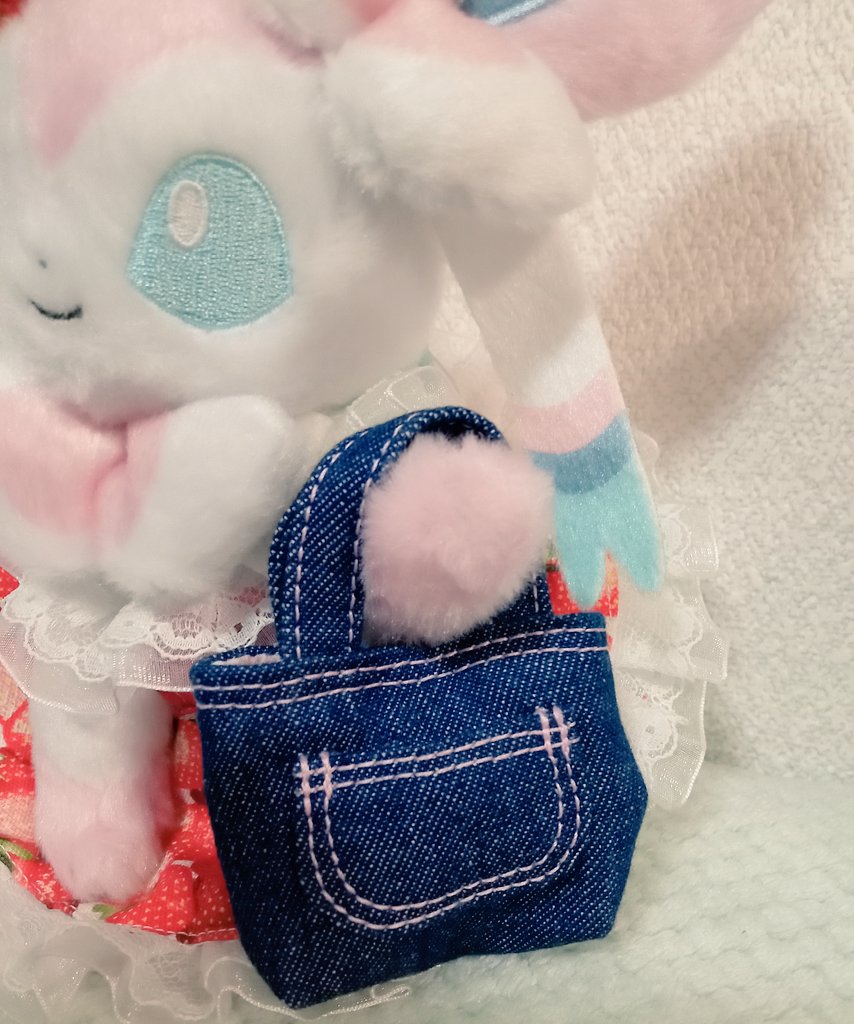 りんごちゃん（@pikokirby）のハンドのお店 りんご工房（＠Ringoshop4