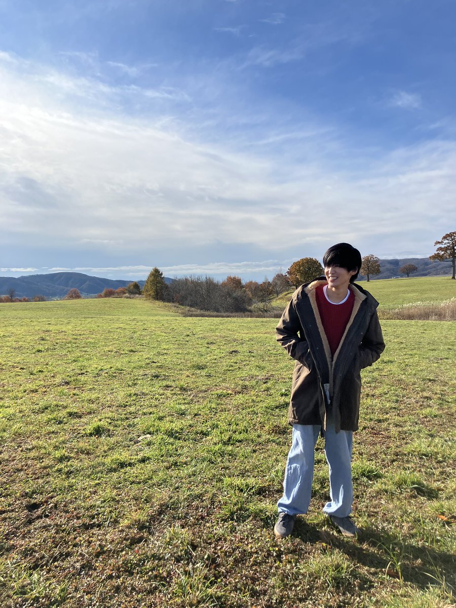 有馬の夢は次の世代に継承…🐎

''僕にはファミリーしかいない''
新世代の苦悩と葛藤にも是非ご注目を✔︎︎︎︎

#ロイヤルファミリー
#目黒蓮

🔗𝐓𝐯𝐞𝐫
tver.jp/episodes/eps67…

🔗𝐔-𝐍𝐄𝐗𝐓
video-share.unext.jp/video/title/SI…

🐎第𝟖話𝟏𝟏月𝟑𝟎日放送🌿
日曜劇場『ザ・ロイヤルファミリー』