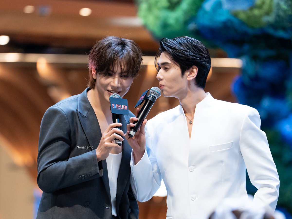 nenanemo_'s tweet image. [30112025] ~ จุงดัง แม่ถามได้ไหม ทำไมพูดใส่ไมค์แล้วต้องทำกระซิบกระซาบ ^^

JOONGDUNK AT SIAM PARAGON
#SiamParagon20thAnniversaryxJoongDunk
#JoongDunk