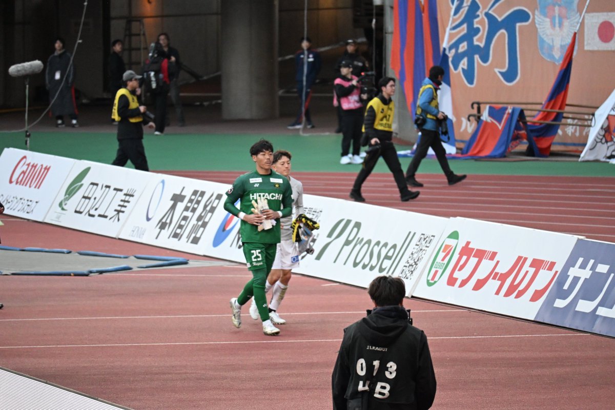 柏さんサッカーに応援にスゴすぎました。
優勝を願ってます！
コジ、戸嶋、小見ちゃん柏に行ってよかったね！
#albirex 
#柏レイソル