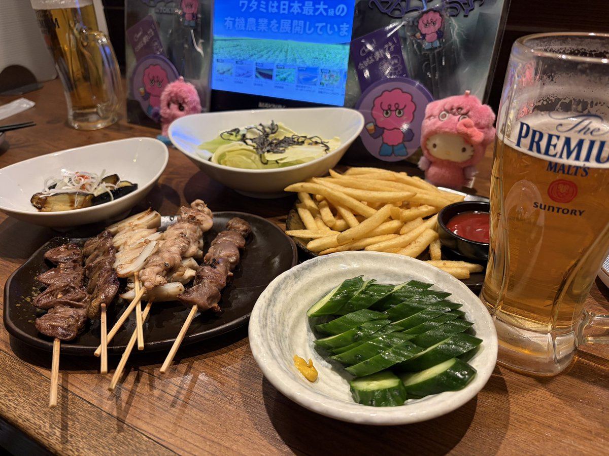 3gb__22's tweet photo. ライブ後の打ち上げまでがKEYLAND🍻
相変わらずオタクの解像度が高いキーくん、さすがです！

#KEYLAND_UNCANNYVALLEY https://t.co/5S5gj70XVD