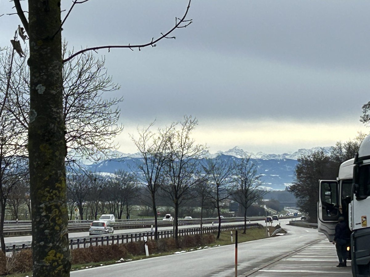 さて、雪が見え隠れしてきたな…