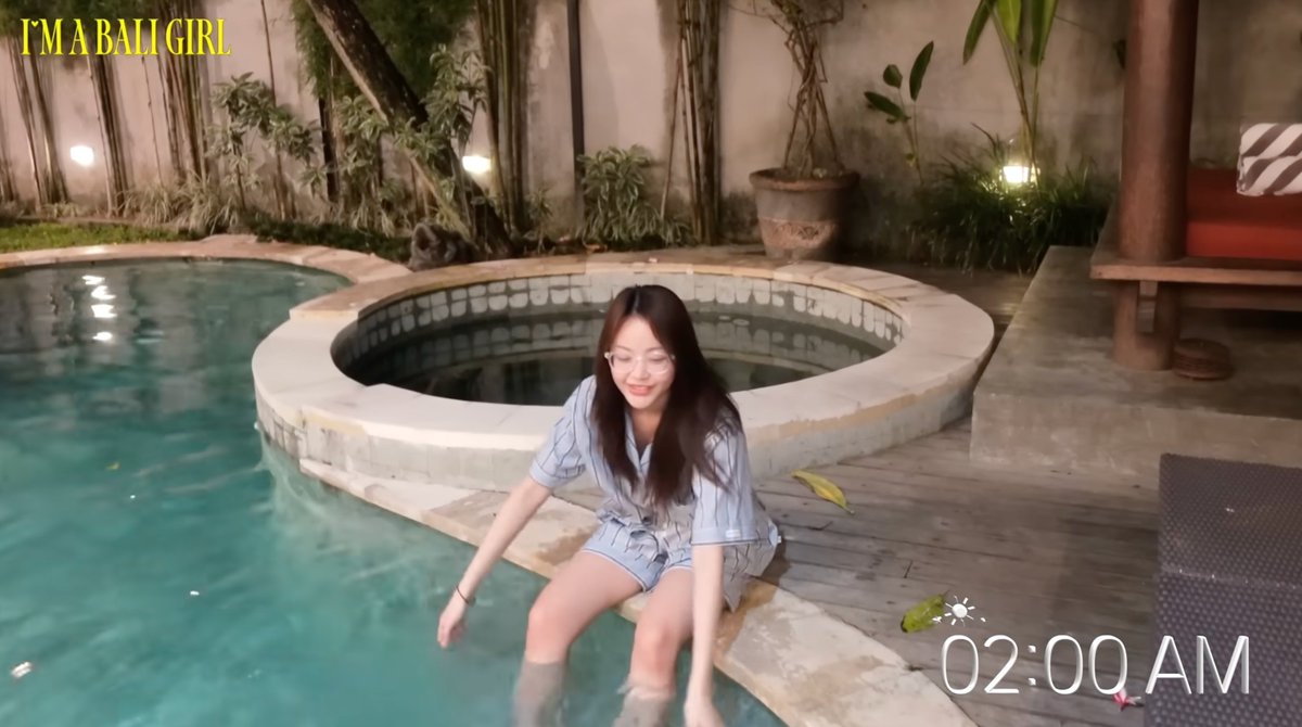 coco_mlk's tweet image. watching her being adorable and eating happily instantly put the biggest smile on my face