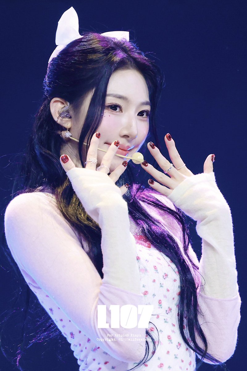 251124 HQ 🫧🫧 #tripleS #트리플에스 #トリプルS #Xinyu #신위