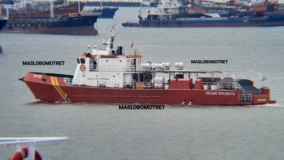 kristianlobo1's tweet image. KN SAR Surabaya (Rescue Vessel)
Tanjung Perak Port
30-11-2025
Samsung A04S Smartphone Camera with Apexel 18x Telephoto Lens
📷: Maslobo

#Surabaya
#Shipspotting
#BASARNAS
#SARVessel