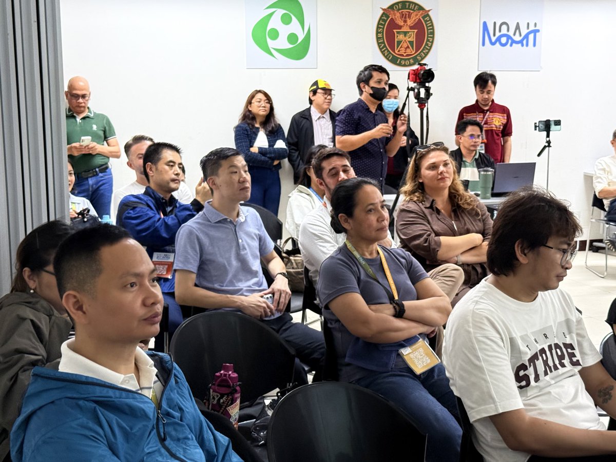 nababaha's tweet photo. The delegates of the Asia Pacific Rim Universities (APRU) multihazards conference visit the University of the Philippines to learn about what we do at the UP Resilience Institute and NOAH Center.
https://t.co/eCgg1D1d2G
#multihazards https://t.co/MMpdXzOxt2