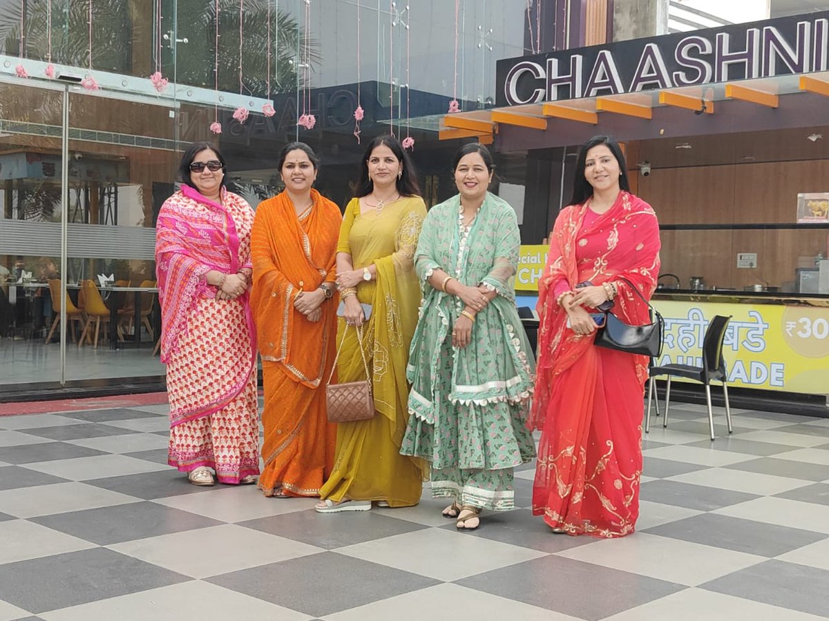 steffiBjp's tweet image. समारोह के दौरान आदरणीय अध्यक्ष जी का आशीर्वाद प्राप्त करना मेरे लिए सौभाग्य और प्रेरणा का क्षण रहा।

#Pali

@madanrrathore