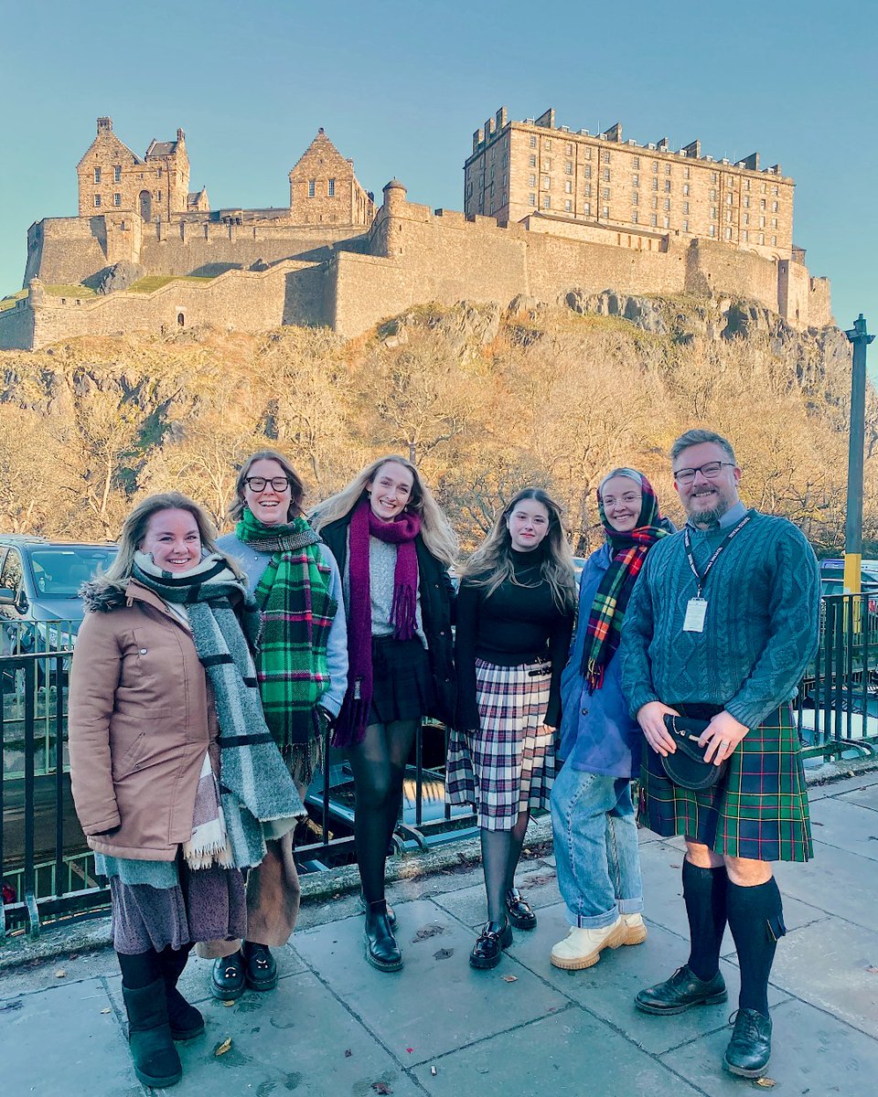 traversetheatre's tweet photo. Happy St Andrews Day from Team Trav! 🏴󠁧󠁢󠁳󠁣󠁴󠁿Working in the shadow of Edinburgh Castle is definitely one of the better perks of the job 🏰 https://t.co/IYJ1ShujZx