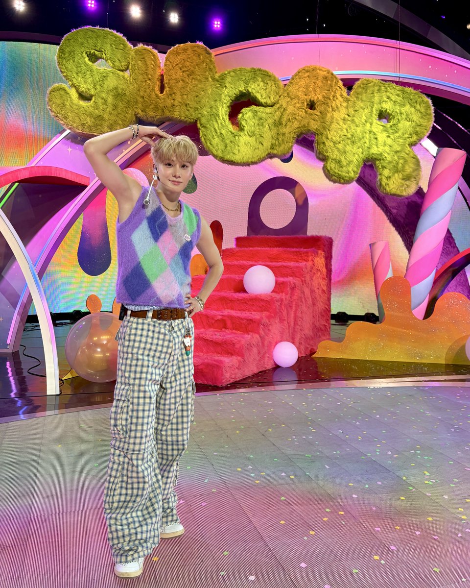 이렇게 오늘 무대까지 무사히 마칠 수 있어서 정말 기뻤고, 무엇보다 시즈니의 응원 덕분에 힘내서 끝까지 할 수 있었던 것 같아요. 짧아서 너무 아쉬웠지만, 이번 기회를 통해 저를 많이 보여드릴 수 있었고 다음엔 더 좋은 모습으로 돌아올게요!

#JUNGWOO #정우
#SUGAR #JUNGWOO_SUGAR
#NCT #NCT127