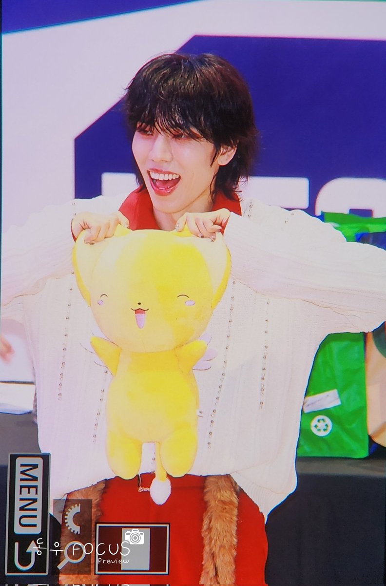 251130 메가박스 팬싸인회 Preview

누가 인형이야아~?😍😍

#INFINITE #장동우 #동우 #또또 #Awake #Sway #Preview