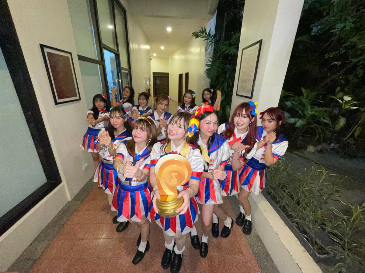 LOOK: MNL48 just posted some pictures from last night's #10thPPOPMusicAwards after winning PPOP Spotlight of the Year.

#MNL48 ~ <a href="/mnl48official/">MNL48</a>