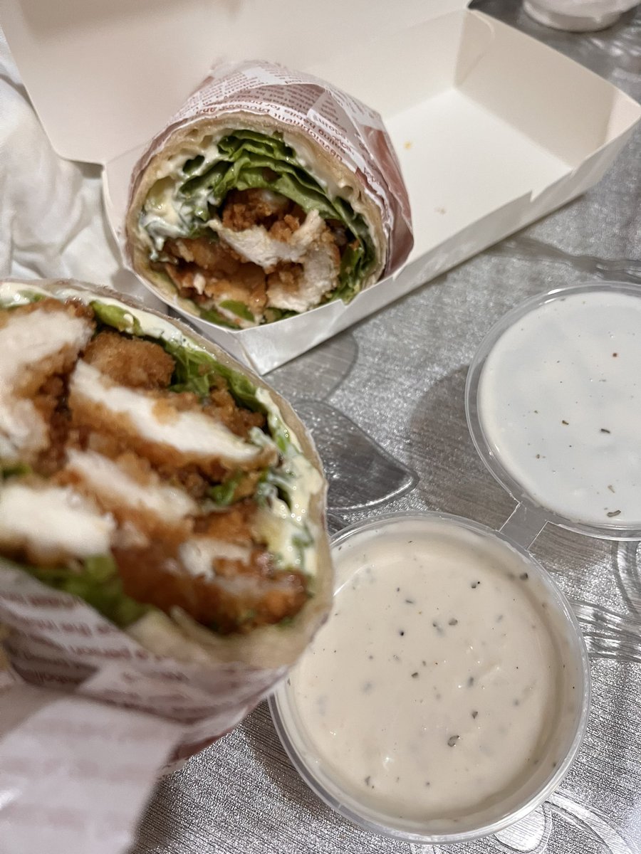 𝑳𝒆𝒊 ≧◠ᴥ◠≦ tweet media