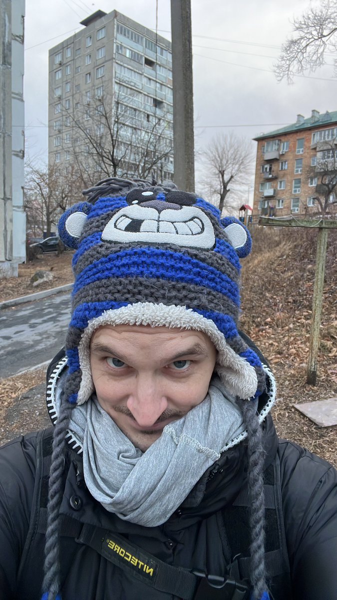 Случайные дети похвалили мою шапку