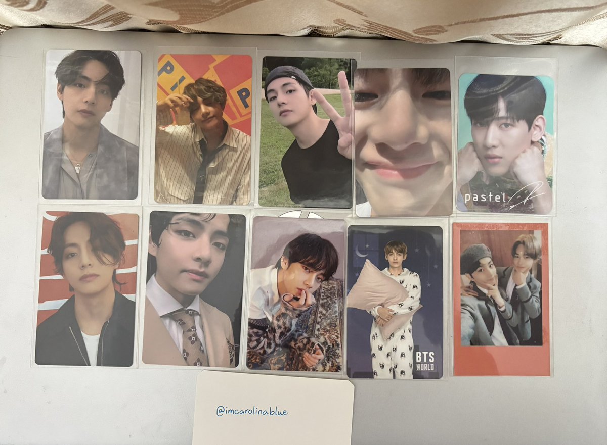 imcarolinablue's tweet photo. ขายเหมา 2,220บาท รวมส่ง คุยราคาได้ค่ะ
ขอดูเพิ่มเติมได้ทางdmค่ะ 
#ตลาดนัดบังทัน #ตลาดนัดรถไฟบังทัน #ตลาดนัดรถไฟฟ้าบังทัน #การ์ดวี #การ์ดแทฮยอง #V https://t.co/qYqHHeyQQ4